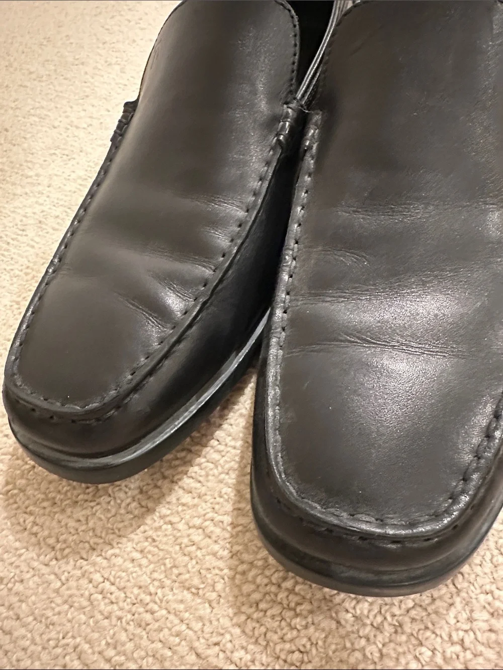 Tod’s Black Leather Men's Loafers